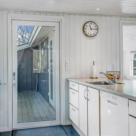 Galmand - 75m To The Fjord By Interhome