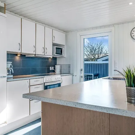 Galmand - 75m To The Fjord By Interhome Feriehus